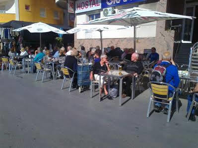 Hostal Gran Via Levante Torrevieja Exterior photo